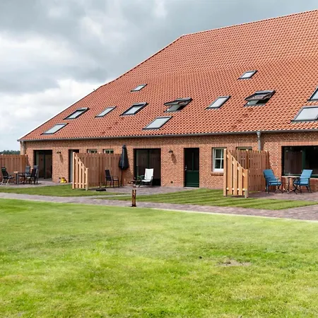 Apartment Frieda Im Historischen Gulfhof Krummhoern